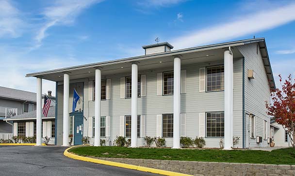 East Wenatchee Senior Living